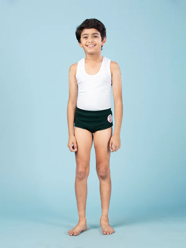 Low - cut men's briefs for a discreet appearanceKids Combed Cotton Assorted Colours Plain Jetty Pack of 5