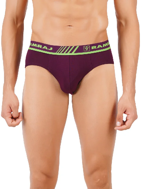 Men's briefs with a lace trim for a touch of flairMen Jersy Outer Elastic Plus Size Brief Udaya Ni (Pack of 2)