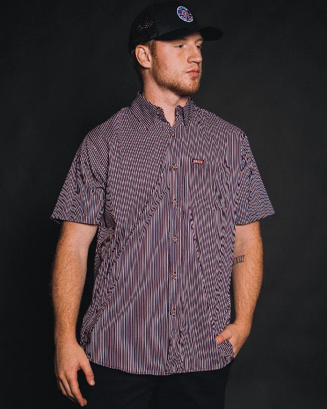 Men's Short - Sleeve Linen Casual Shirts in Light Khaki for a Breathable Summer OptionBenny TS Party Shirt - Maroon