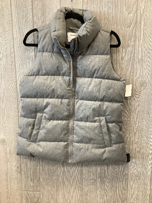 Grey Vest Puffer & Quilted Old Navy, Size S