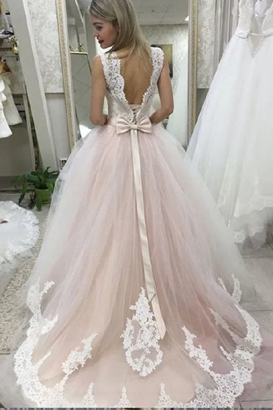 Pale Pink Court Train Wedding Dresses with Lace Appliques Sleeveless Bridal Dresses N1129