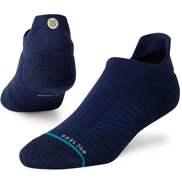 Diabetic men's socks for proper circulationAthletic Tab ST