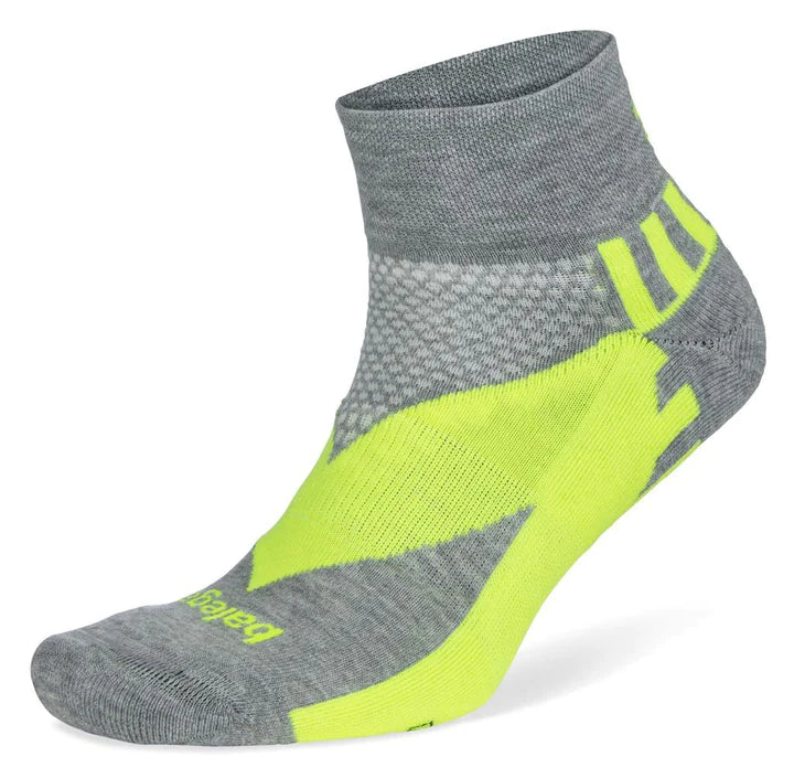 Hiking men's socks for outdoor adventuresBALEGA Enduro Reflect Quarter - Reflect Qtr Midgrey/Neon Lime Hiking men's socks for outdoor adventuresBALEGA Enduro Reflect Quarter - Reflect Qtr Midgrey/Neon Lime