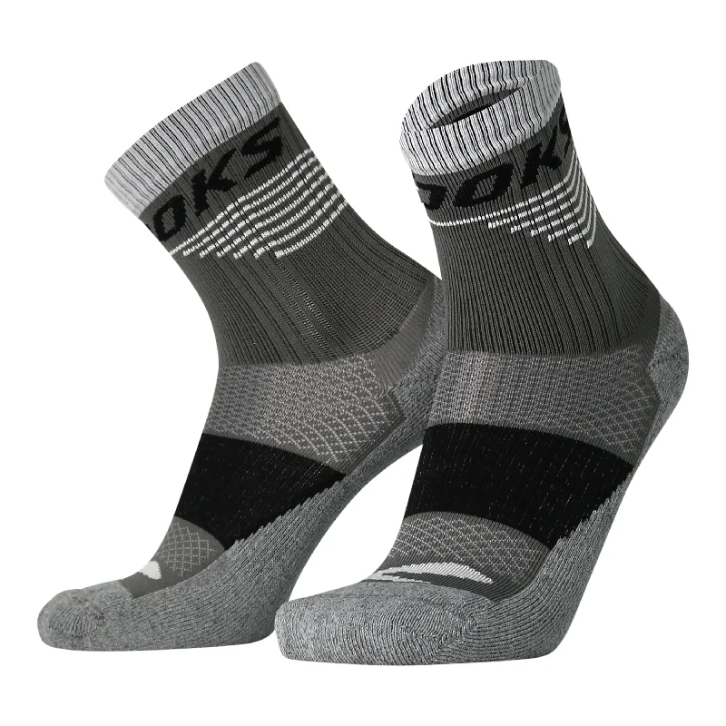 Cashmere men's socks for a luxurious feelBrooks High Point Crew Sock