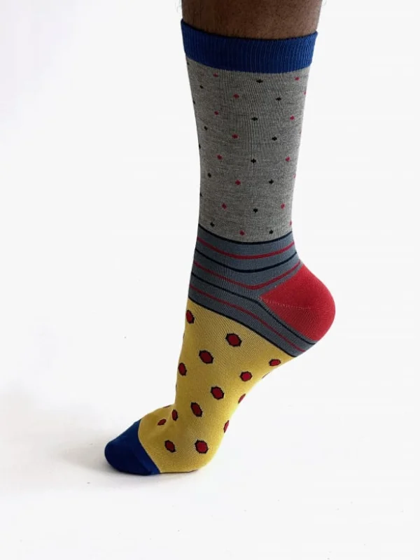 Organic men's socks for an eco - friendly choiceConall Spot Bamboo Socks - Grey Marle Organic men's socks for an eco - friendly choiceConall Spot Bamboo Socks - Grey Marle