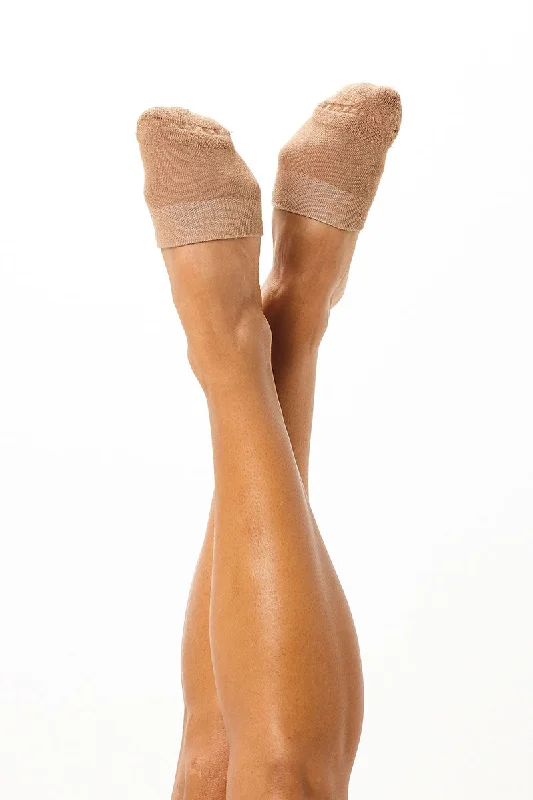 Compression men's socks for reducing swellingRolling Contemporary Dance Socks - Caramel Compression men's socks for reducing swellingRolling Contemporary Dance Socks - Caramel