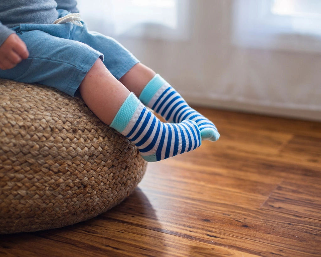 Men's crew socks made of recycled polyester for eco - friendlinessCruz Collection | Bamboo Men's crew socks made of recycled polyester for eco - friendlinessCruz Collection | Bamboo