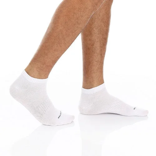 Athletic men's socks with arch supportMen's White Ankle Socks