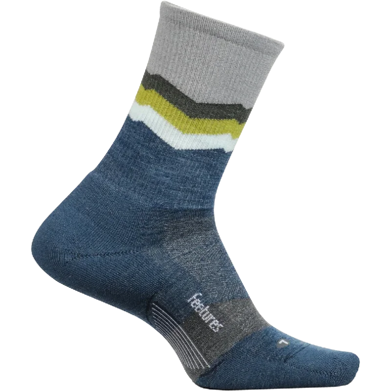 Silk men's socks for a smooth and soft touchMerino 10 Max Cushion Mini Crew