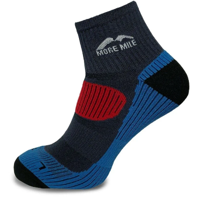 Athletic men's socks with arch supportMore Mile Cheviot Trail Running Socks - Navy
