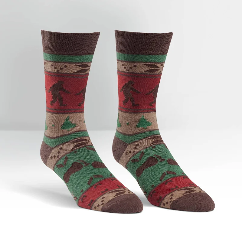 Men's crew socks made of combed cotton for softnessSock It To Me Men's Crew Socks - Big Foot Sweater Men's crew socks made of combed cotton for softnessSock It To Me Men's Crew Socks - Big Foot Sweater