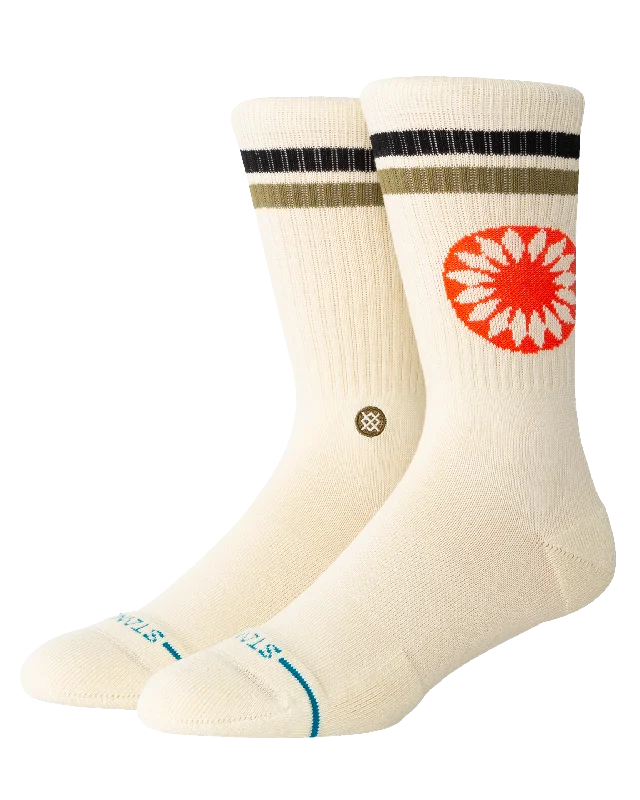 No - show men's socks for wearing with loafersSun Dial Crew Socks in Cream