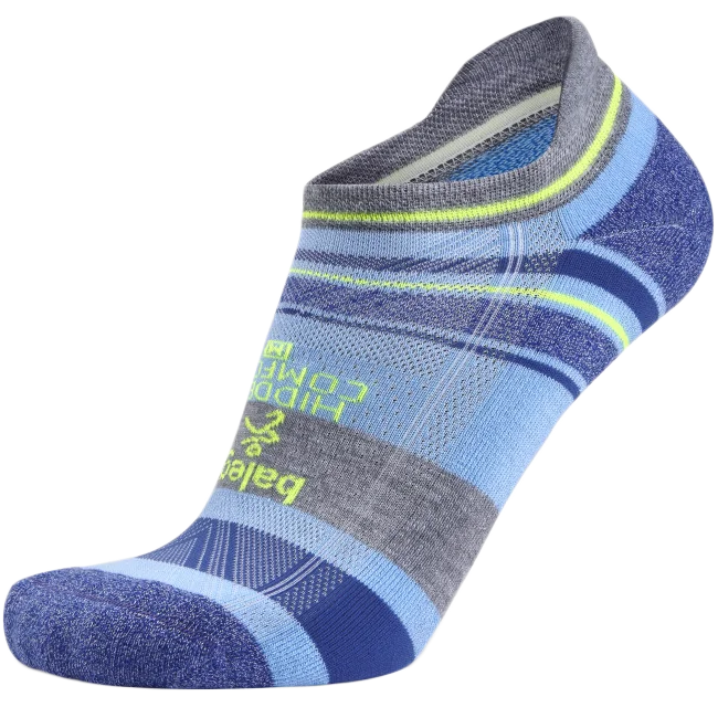 Stretchable men's socks for a flexible fitWomen's Hidden Comfort No Show Pattern