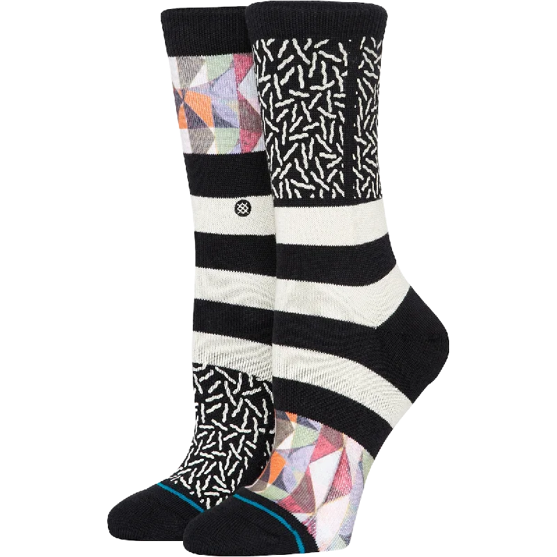 Hiking men's socks for outdoor adventuresWomen's Wandering Crew