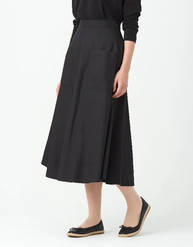 Men's robes with a satin trim for added sophistication33" Lined Aline Patch Pocket Skirt Black Poplin Men's robes with a satin trim for added sophistication33" Lined Aline Patch Pocket Skirt Black Poplin