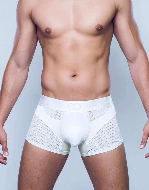 Organic men's trunks for an eco - conscious optionAKTIV Pegasus Trunk Underwear - White/Tan Organic men's trunks for an eco - conscious optionAKTIV Pegasus Trunk Underwear - White/Tan