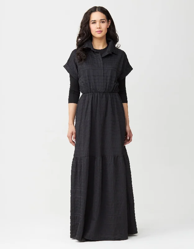 Lightweight men's robes for summer loungingCotton Seersucker Tiered Shirtdress Maxi Dress Shabbos Robe Black Lightweight men's robes for summer loungingCotton Seersucker Tiered Shirtdress Maxi Dress Shabbos Robe Black