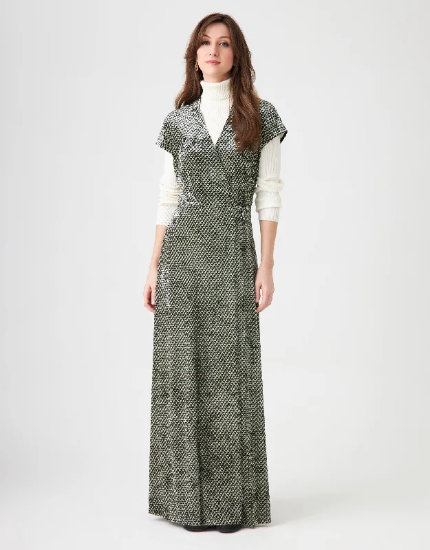 Waffle - weave men's robes for a textured feelCrushed Velvet Mock Wrap Maxi Jumper Shabbos Robe with Side Button Gray Mini Print Waffle - weave men's robes for a textured feelCrushed Velvet Mock Wrap Maxi Jumper Shabbos Robe with Side Button Gray Mini Print