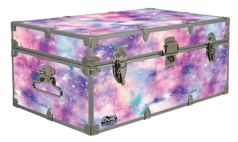 Low - rise men's trunks for a trendy lookDesigner Trunk - Galactic Sparkle - 32x18x13.5" Low - rise men's trunks for a trendy lookDesigner Trunk - Galactic Sparkle - 32x18x13.5"