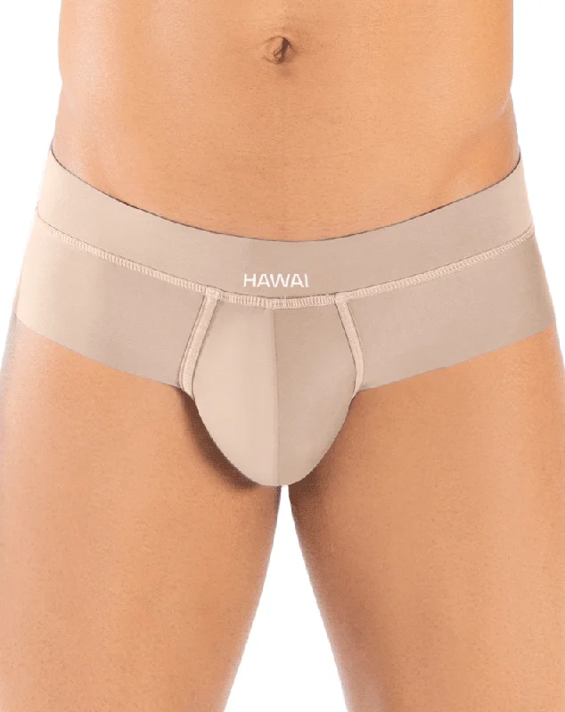 Cotton - blend men's briefs for added stretchHawai 42141 Solid Hip Briefs Pearl