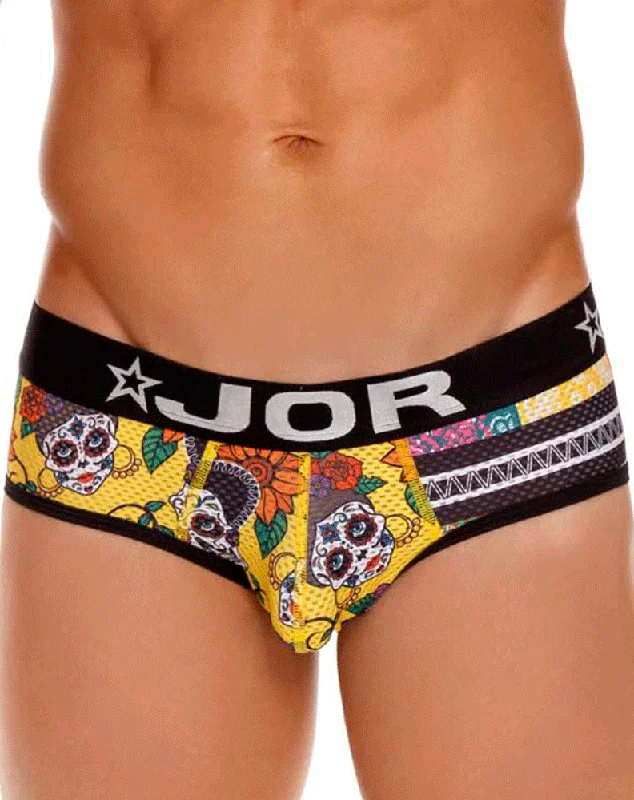Seamless men's briefs for a smooth look under clothesJor 1649 Guadalupe Briefs Printed