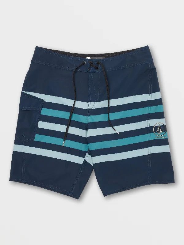 Men's trunks with a contoured pouch designManic 2 Trunks - Navy