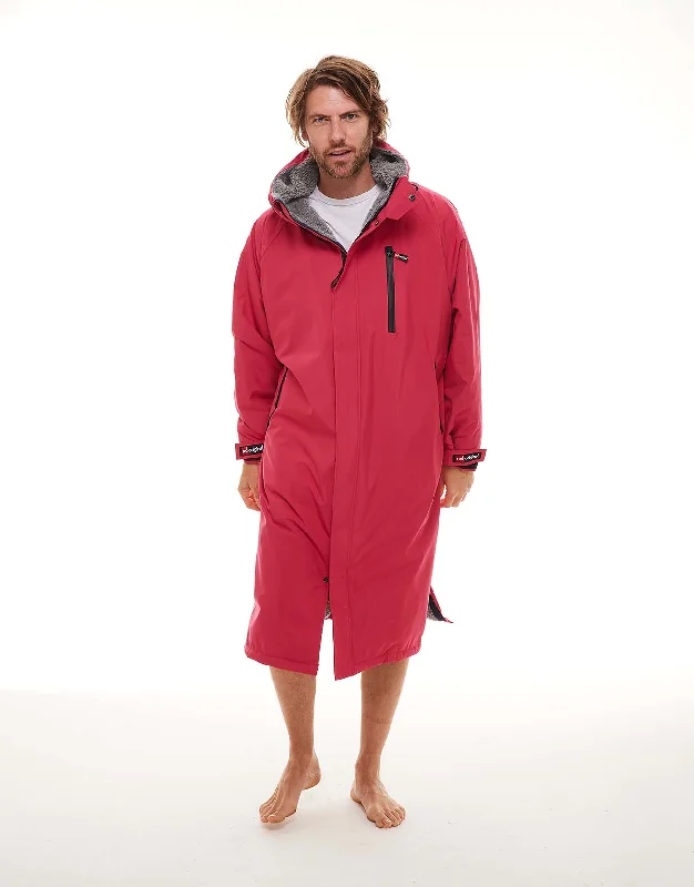 Men's robes with a hidden button closureMen's Long Sleeve Pro Change Robe EVO - Fuchsia Men's robes with a hidden button closureMen's Long Sleeve Pro Change Robe EVO - Fuchsia