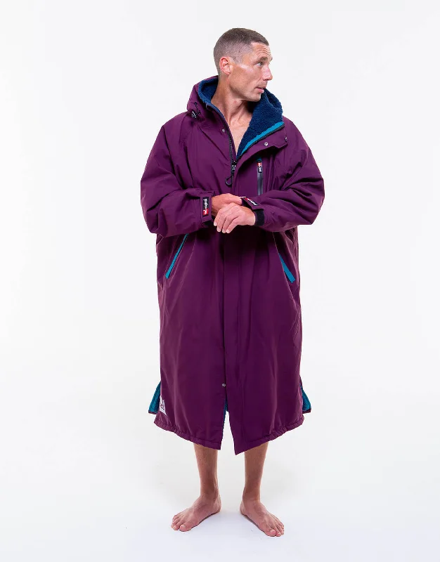 Luxury men's silk robes for a spa - like experienceMen's Long Sleeve Pro Change Robe EVO - Mulberry Wine Luxury men's silk robes for a spa - like experienceMen's Long Sleeve Pro Change Robe EVO - Mulberry Wine