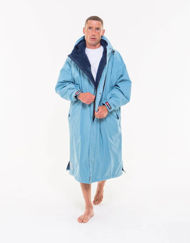 Plush men's robes with a Sherpa liningMen's Long Sleeve Pro Change Robe EVO - Sea Mist Plush men's robes with a Sherpa liningMen's Long Sleeve Pro Change Robe EVO - Sea Mist