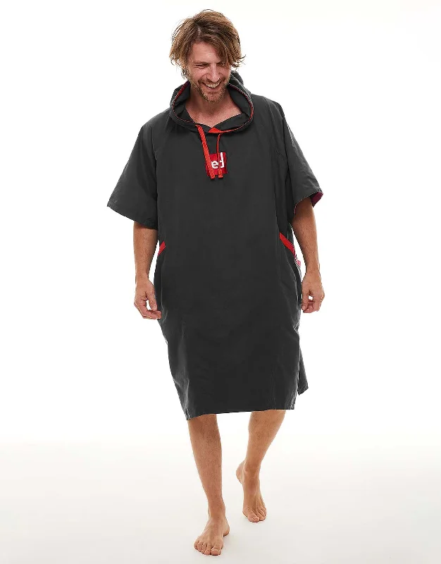 Embroidered men's robes for a touch of eleganceMen's Quick Dry Microfibre Changing Robe - Grey Embroidered men's robes for a touch of eleganceMen's Quick Dry Microfibre Changing Robe - Grey
