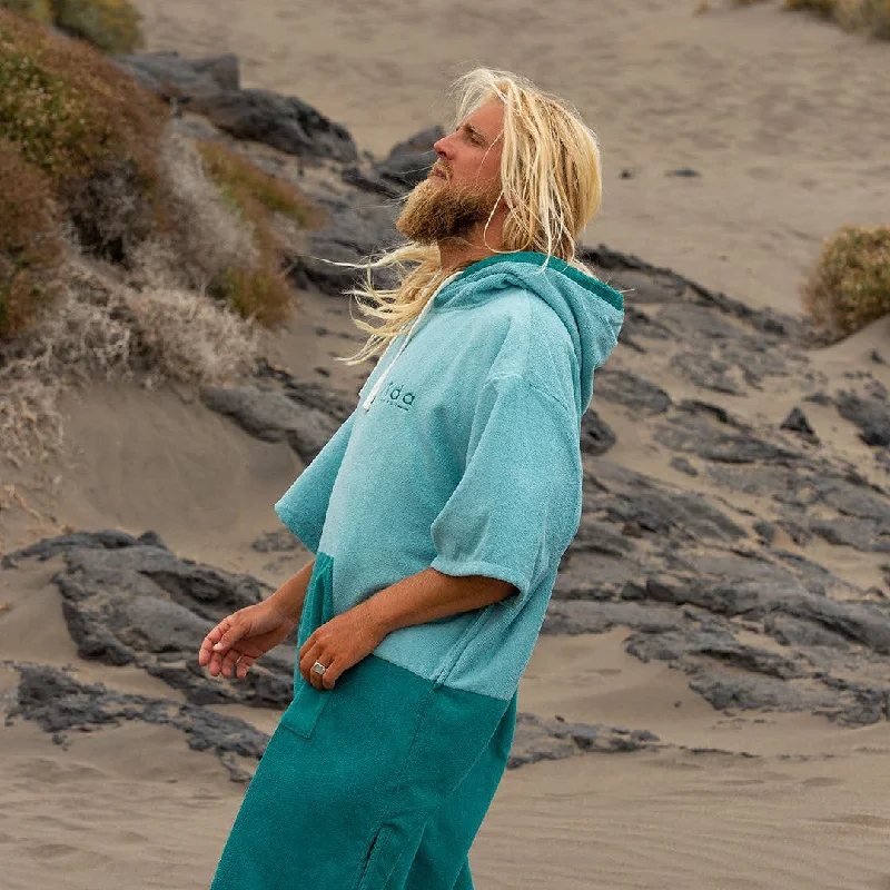 Luxury men's silk robes for a spa - like experienceOriginal Poncho Towel Changing Robe - Turquoise Teal / Pacific Teal Luxury men's silk robes for a spa - like experienceOriginal Poncho Towel Changing Robe - Turquoise Teal / Pacific Teal