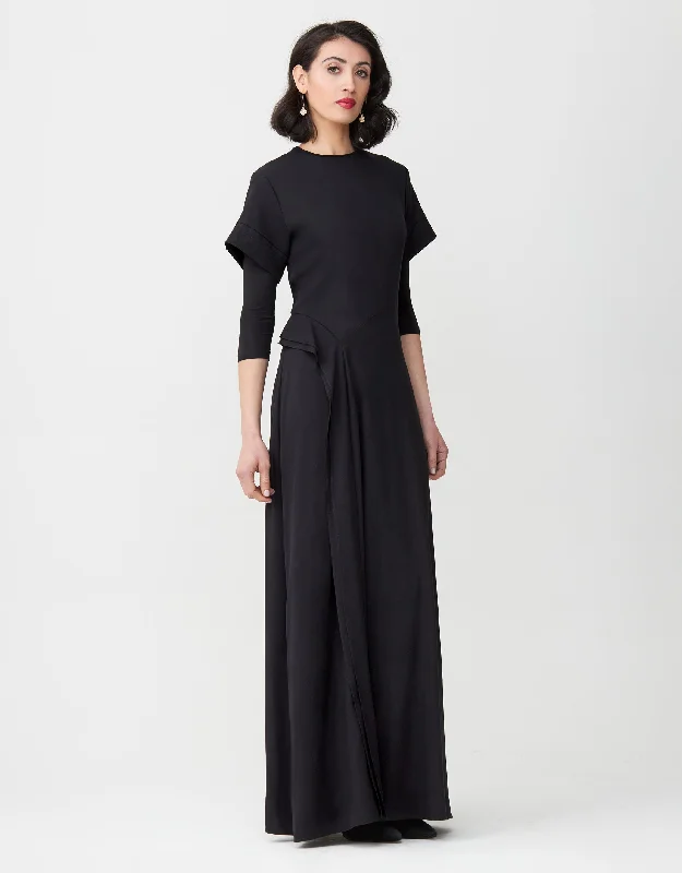 Plush men's robes with a Sherpa liningRayon Maxi Dress Shabbos Robe with Back and Side Ruffles Plush men's robes with a Sherpa liningRayon Maxi Dress Shabbos Robe with Back and Side Ruffles