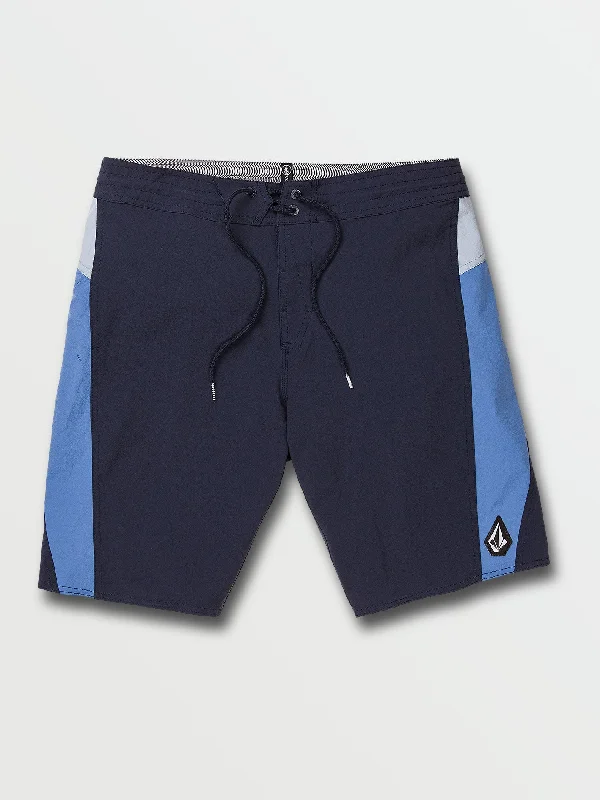 Patterned men's trunks, like camo or dotsRevert Liberator Trunks - Navy