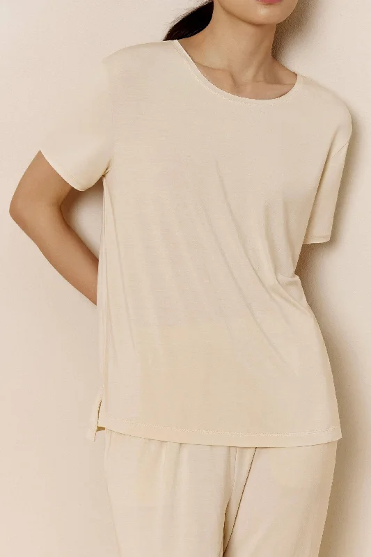 Waffle - weave men's robes for a textured feelSilk Modal Tee
