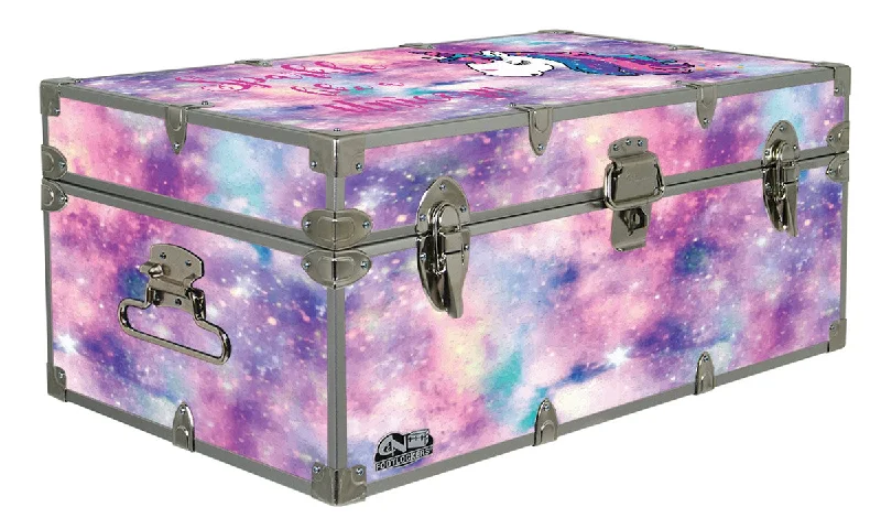 Designer men's trunks with a fashionable edgeDesigner Trunk - Sparkle Like a Unicorn - 32x18x13.5" Designer men's trunks with a fashionable edgeDesigner Trunk - Sparkle Like a Unicorn - 32x18x13.5"