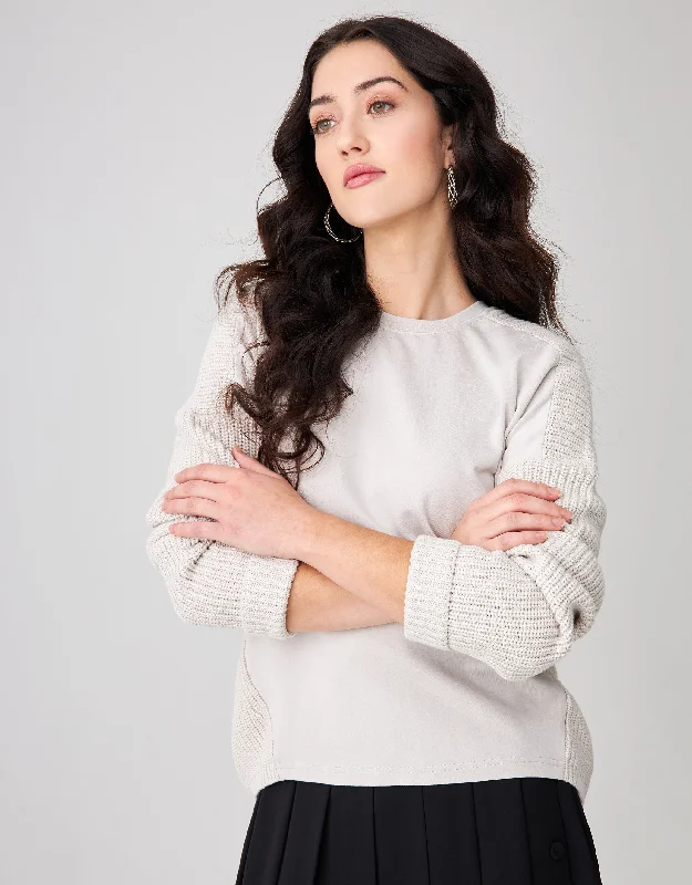 Waffle - weave men's robes for a textured feelSuperSoft Jersey and Chunky Knit Combo Crew Top Stone Gray Waffle - weave men's robes for a textured feelSuperSoft Jersey and Chunky Knit Combo Crew Top Stone Gray