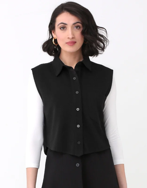 Men's robes with a satin trim for added sophisticationSuperSoft Sleeveless Cropped Button Vest with Collar and Pocket Black Men's robes with a satin trim for added sophisticationSuperSoft Sleeveless Cropped Button Vest with Collar and Pocket Black