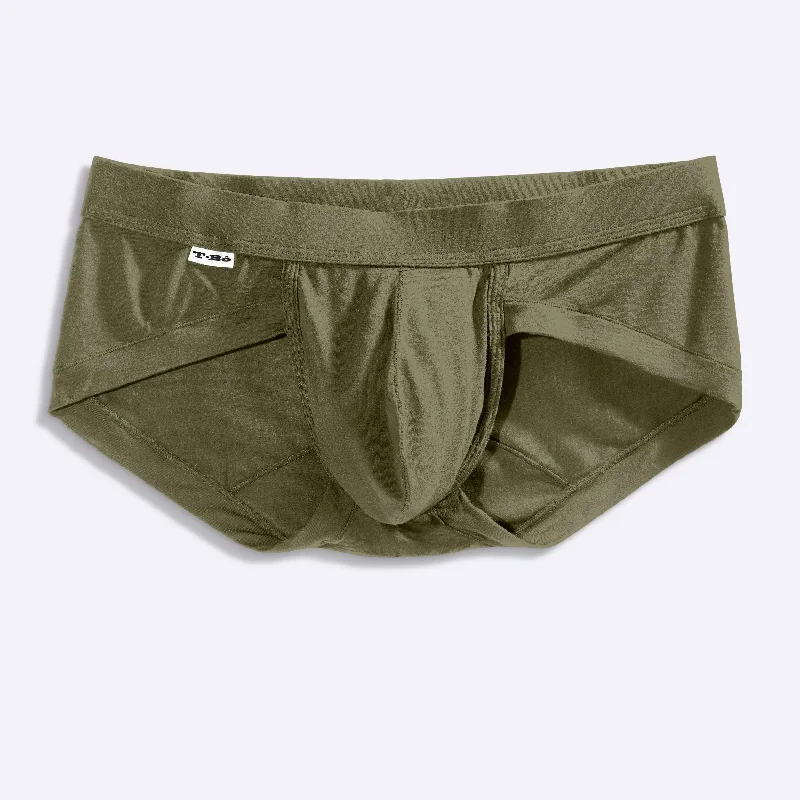 Seamless men's briefs for a smooth look under clothesThe TBô Military Green Brief