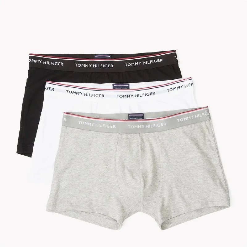Men's trunks with a contoured pouch designTommy Hilfiger Premium Essential Stretch Trunk 3 Pack - Black/White/Grey Men's trunks with a contoured pouch designTommy Hilfiger Premium Essential Stretch Trunk 3 Pack - Black/White/Grey