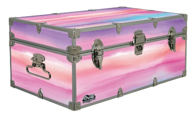 Men's trunks with a contoured pouch designDesigner Trunk - Sunset - 32x18x13.5"