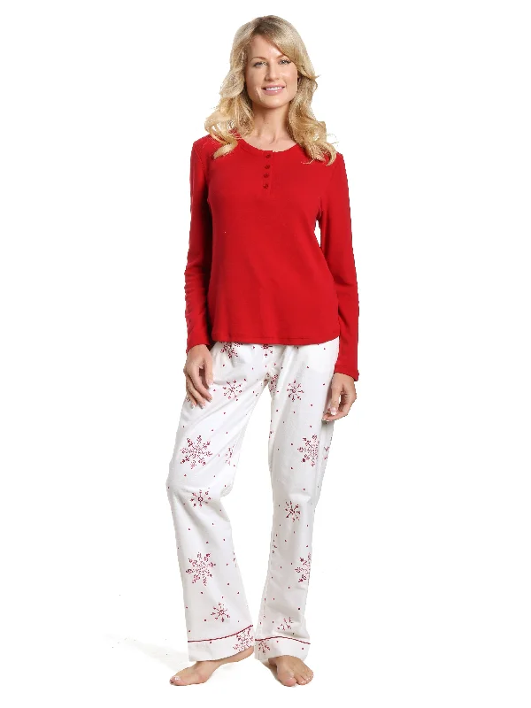 Lightweight men's robes for summer loungingWomens Cotton Flannel Lounge Set with Henley Top - Lovely Snowflakes White-Red Lightweight men's robes for summer loungingWomens Cotton Flannel Lounge Set with Henley Top - Lovely Snowflakes White-Red