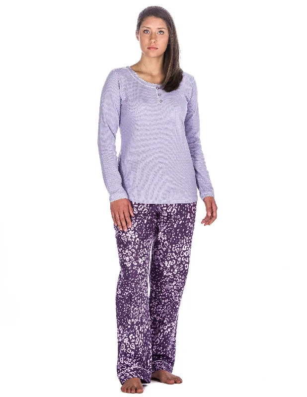 Luxury men's silk robes for a spa - like experienceRelaxed Fit Womens Cotton Flannel Lounge Set with Crew Neck Top - Leopard Purple