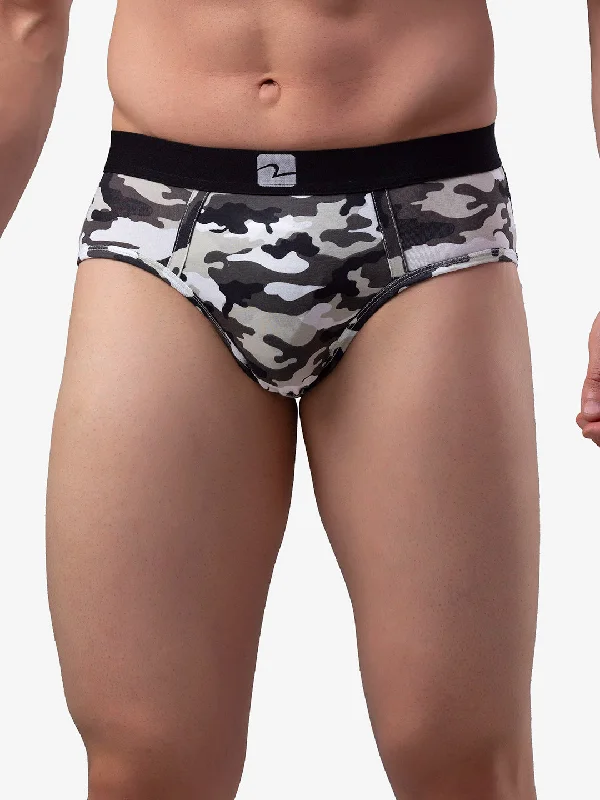 Patterned men's briefs with unique printsMen Premium Cotton Blend Camo 1 Brief- Underjeans By Spykar Patterned men's briefs with unique printsMen Premium Cotton Blend Camo 1 Brief- Underjeans By Spykar