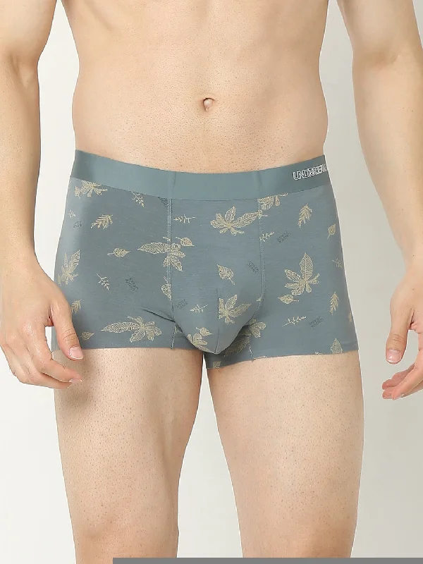 Breathable men's trunks for all - day wearUnderjeans by Spykar Men Super Premium Bonded Elastic MD. Blue Trunk Breathable men's trunks for all - day wearUnderjeans by Spykar Men Super Premium Bonded Elastic MD. Blue Trunk