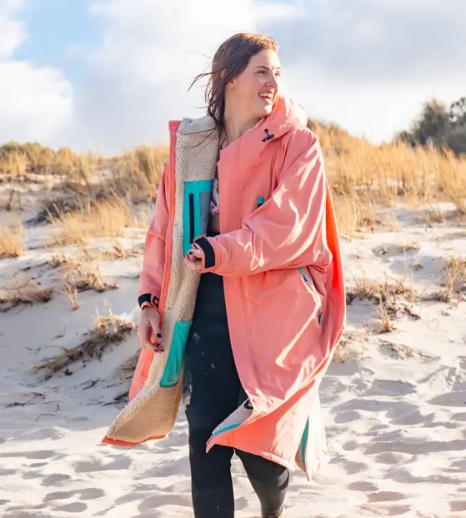 Men's robes with a satin trim for added sophisticationWomen's Long Sleeve Pro Change Robe EVO - Coogee Sunrise