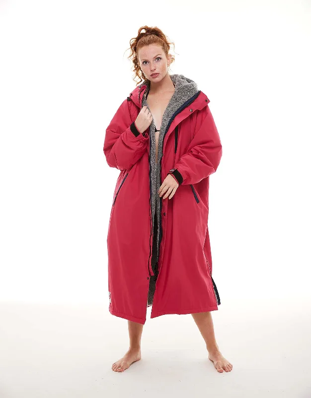 Monogrammed men's robes as a personalized giftWomen's Long Sleeve Pro Change Robe EVO - Fuchsia Monogrammed men's robes as a personalized giftWomen's Long Sleeve Pro Change Robe EVO - Fuchsia