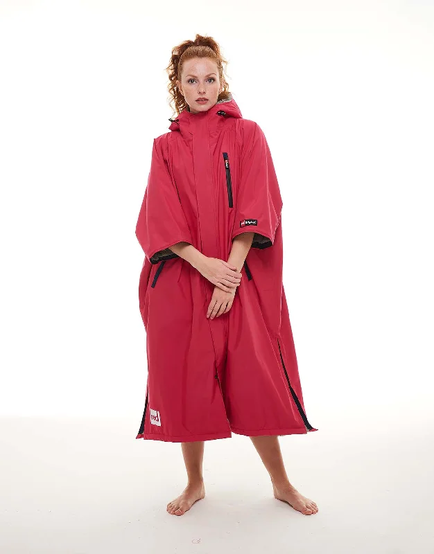 Long - length men's robes for full - body coverageWomen's Short Sleeve Pro Change Robe EVO - Fuchsia Long - length men's robes for full - body coverageWomen's Short Sleeve Pro Change Robe EVO - Fuchsia
